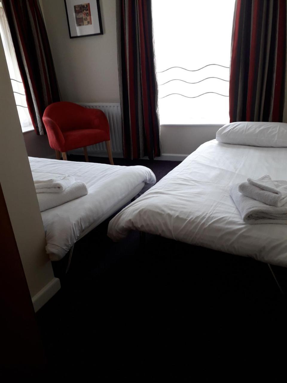 Waterfront Hotel Brighouse Eksteriør bilde